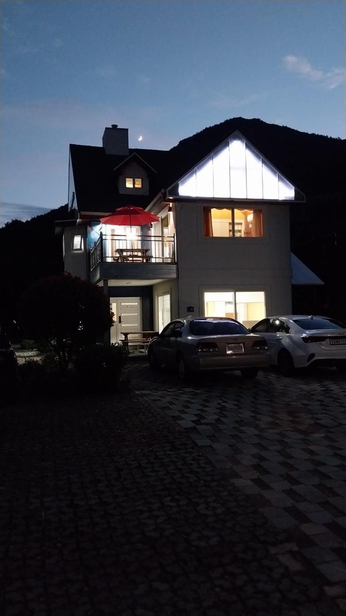 White House Hotel Namhae Exterior foto