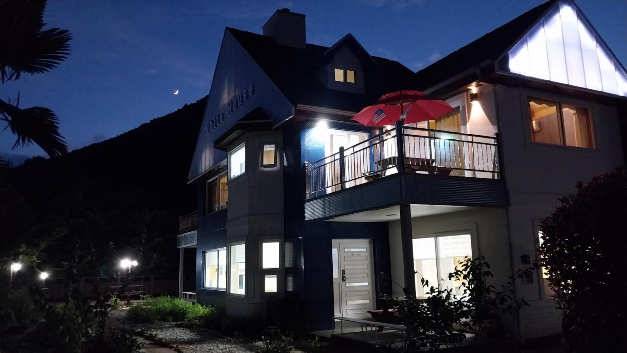 White House Hotel Namhae Exterior foto
