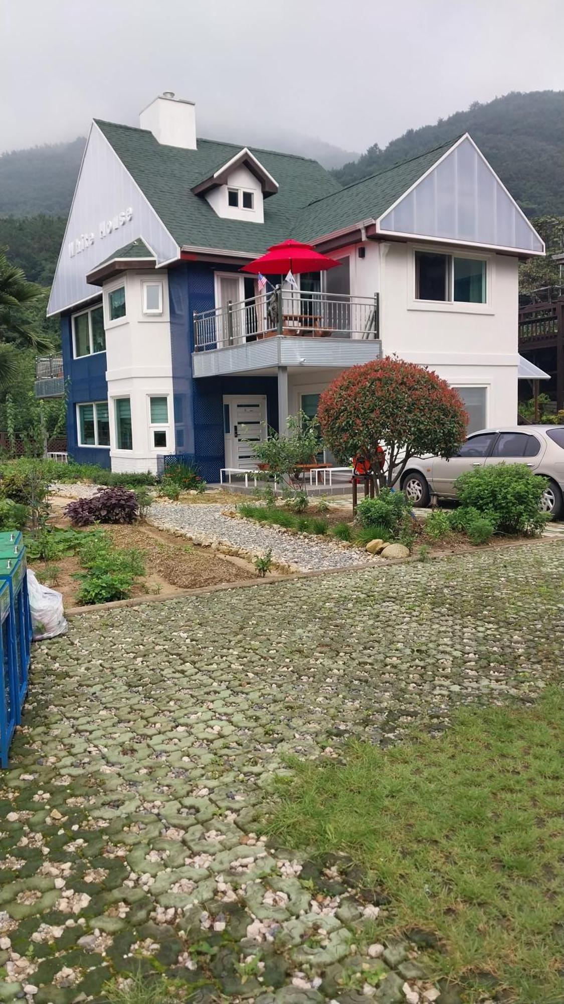 White House Hotel Namhae Exterior foto